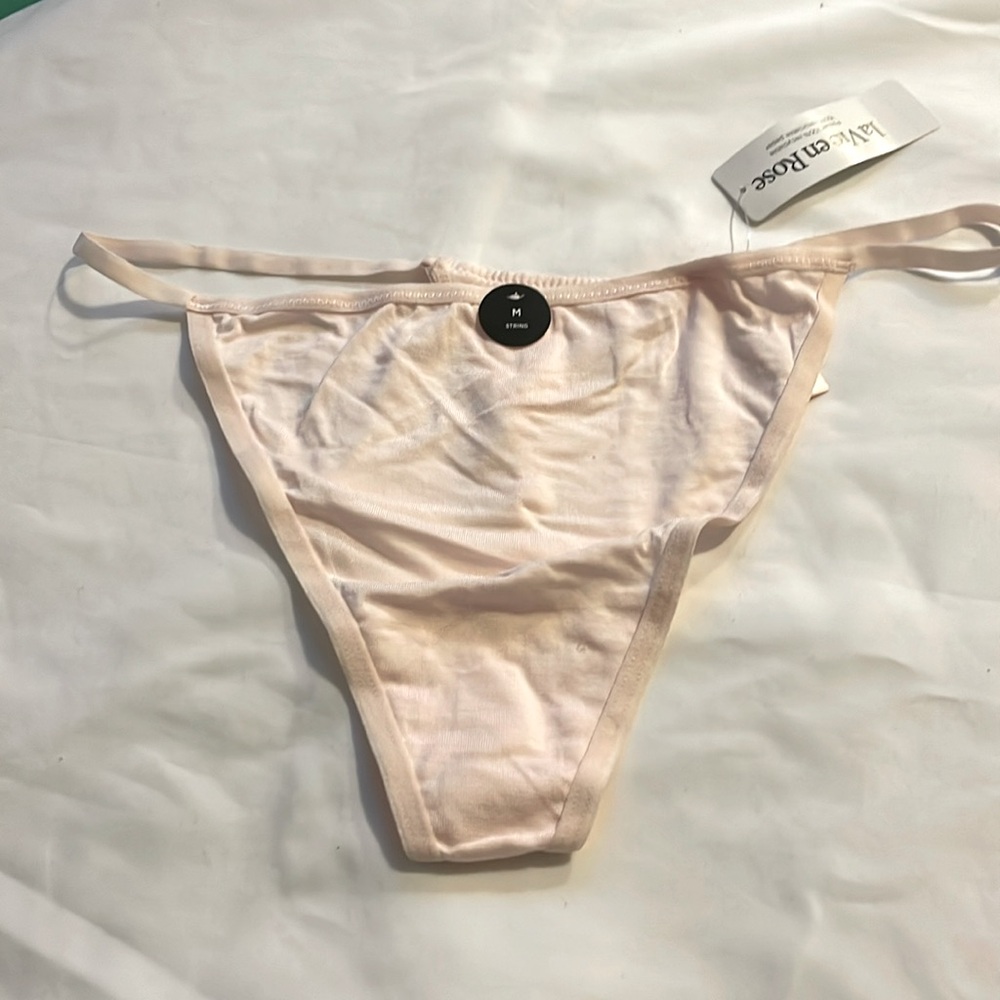 Sz M string la vie en rose light pink NWT